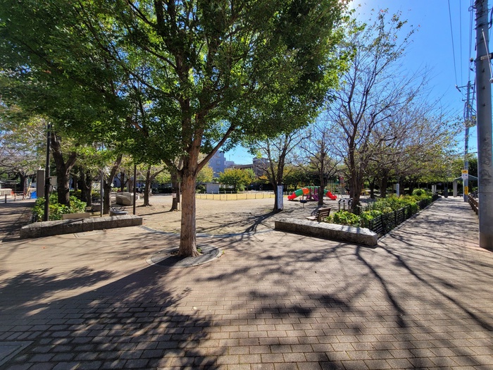 公園　豊島区立染井よしの桜の里公園（公園）まで400m
