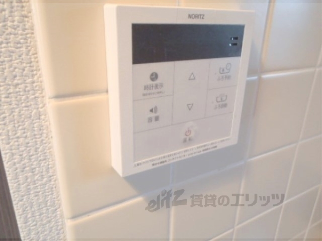 その他設備　給湯器リモコン