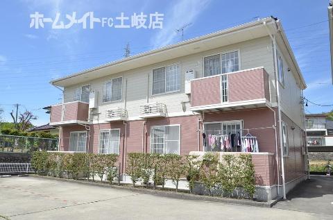 建物外観　外観写真（昼）