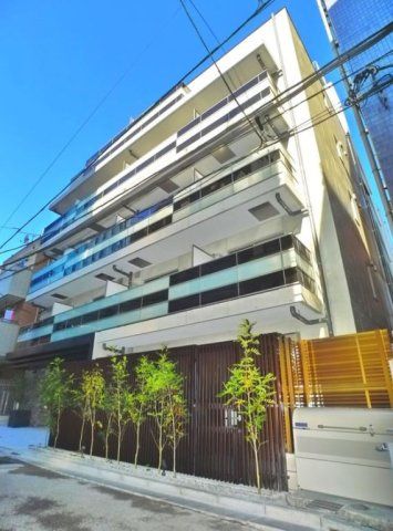 建物外観　落ち着いた雰囲気の外観です