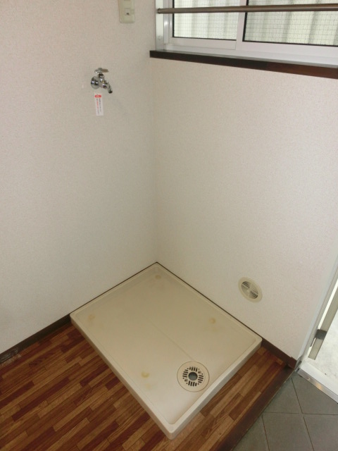 その他　フィオレ　室内洗濯機置場