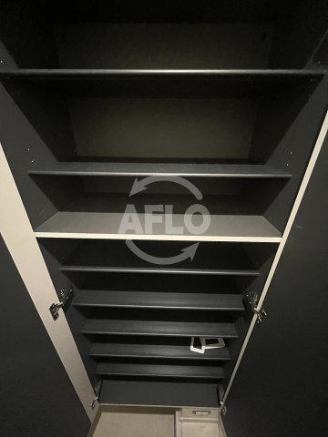 収納　シューズボックス