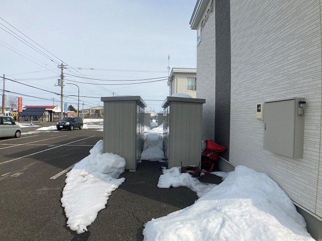 その他
