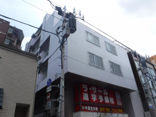 建物外観　エレベーター付きのRCマンション♪