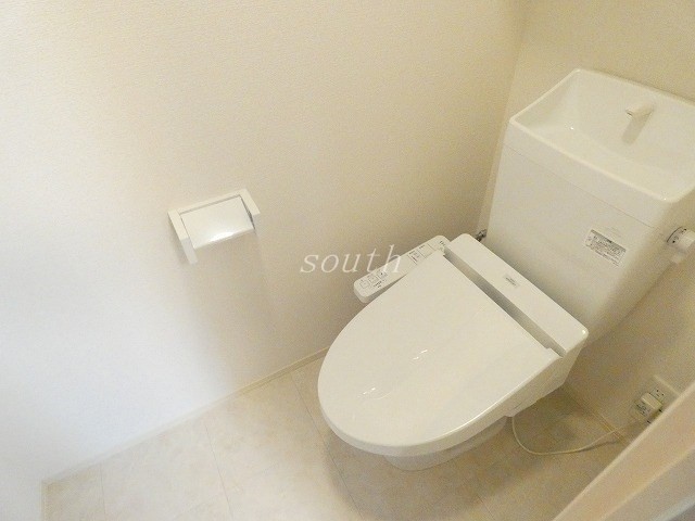ダイヤモンドフジ鶴橋 プラチナのトイレ写真
