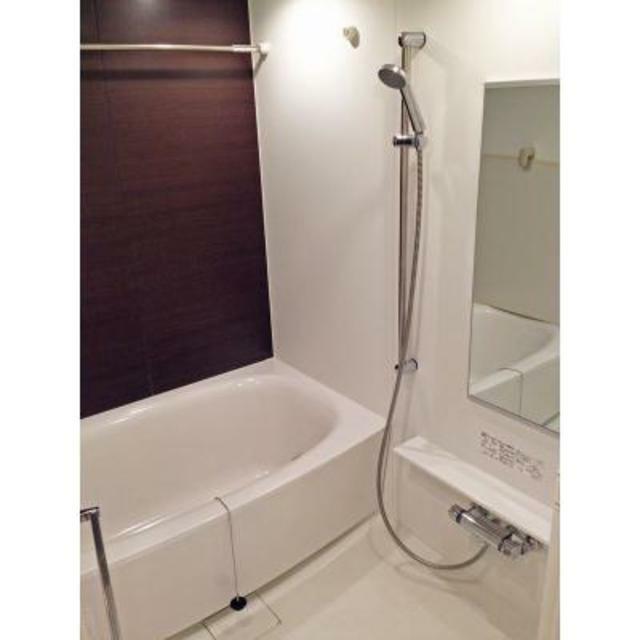 バス・シャワールーム　※写真は同タイプ住戸です。