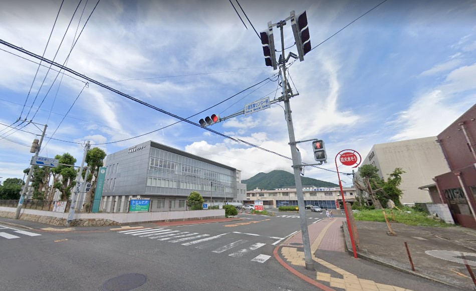 病院　独立行政法人国立病院機構小倉医療センター（病院）まで900m