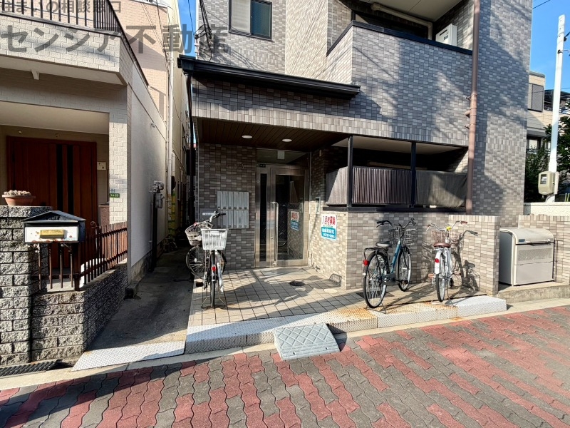 ルミエール諏訪の外観写真