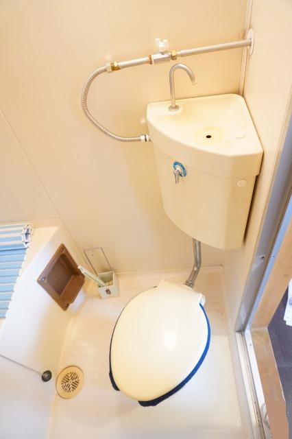 ホワイトホースA・B棟のトイレ写真