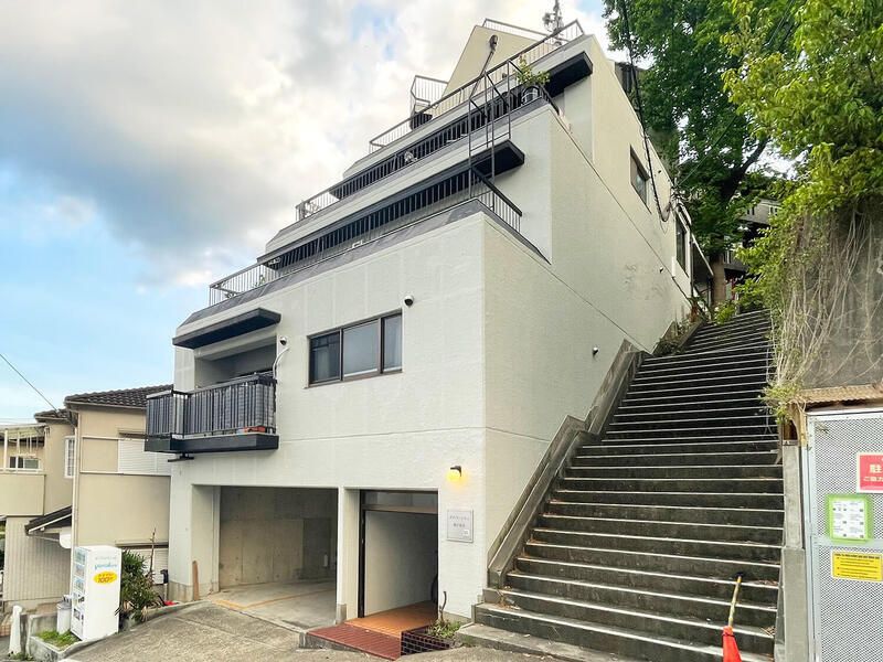 神戸高速鉄道東西線 西代駅 徒歩9分 7階建 築40年の外観写真