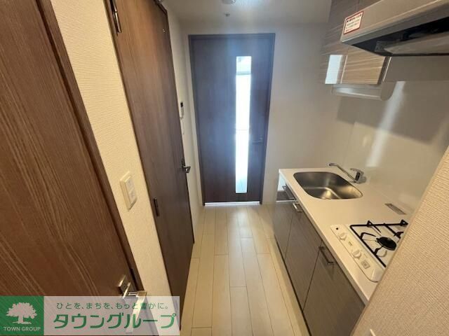 エスリード江坂セントラムの玄関写真