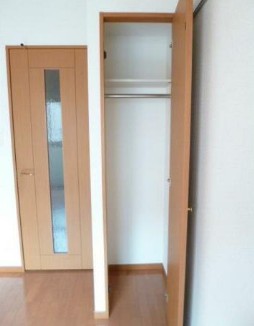 スカイコート代々木の内装写真