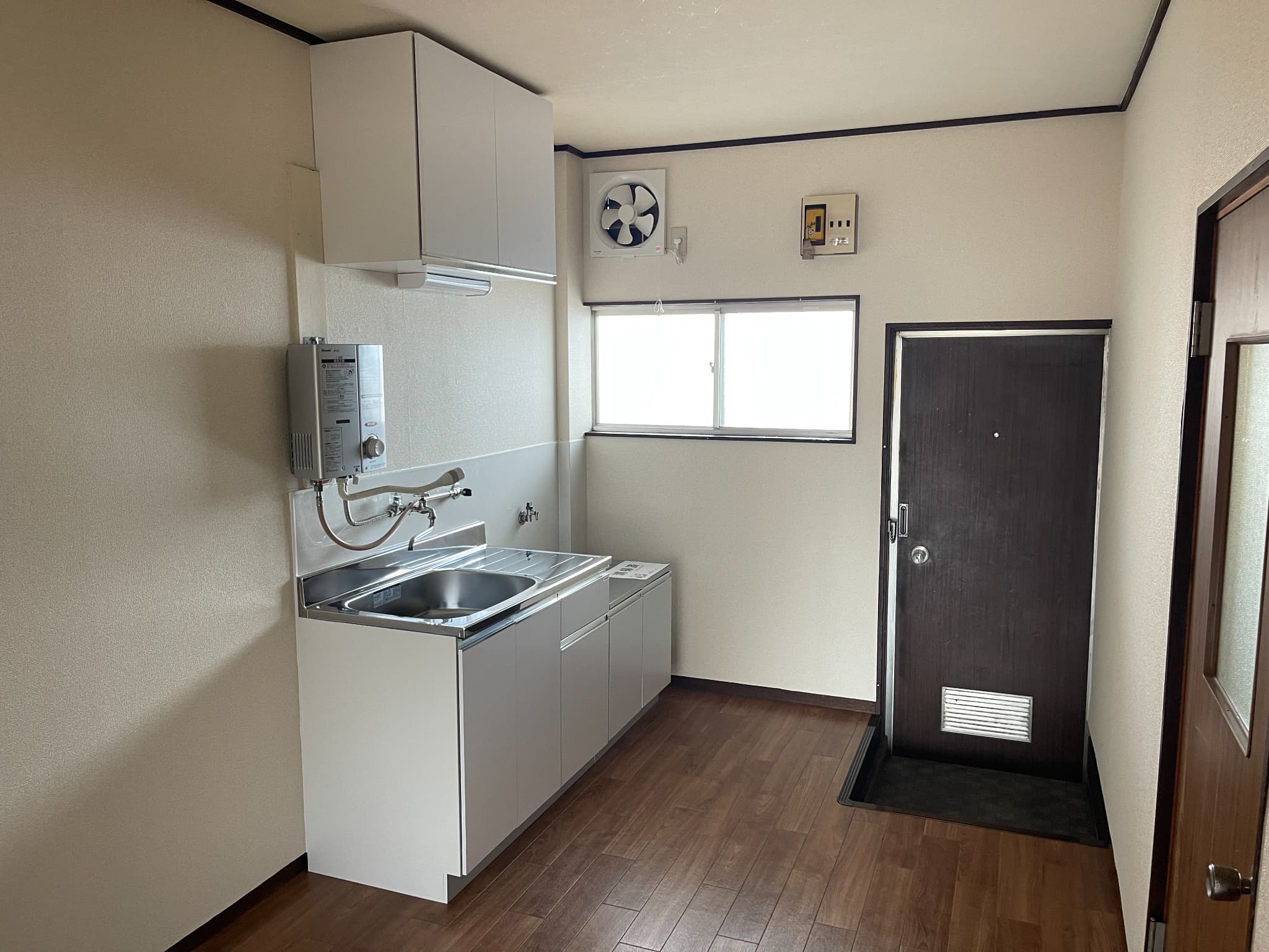 藤田レジデンスの居間写真