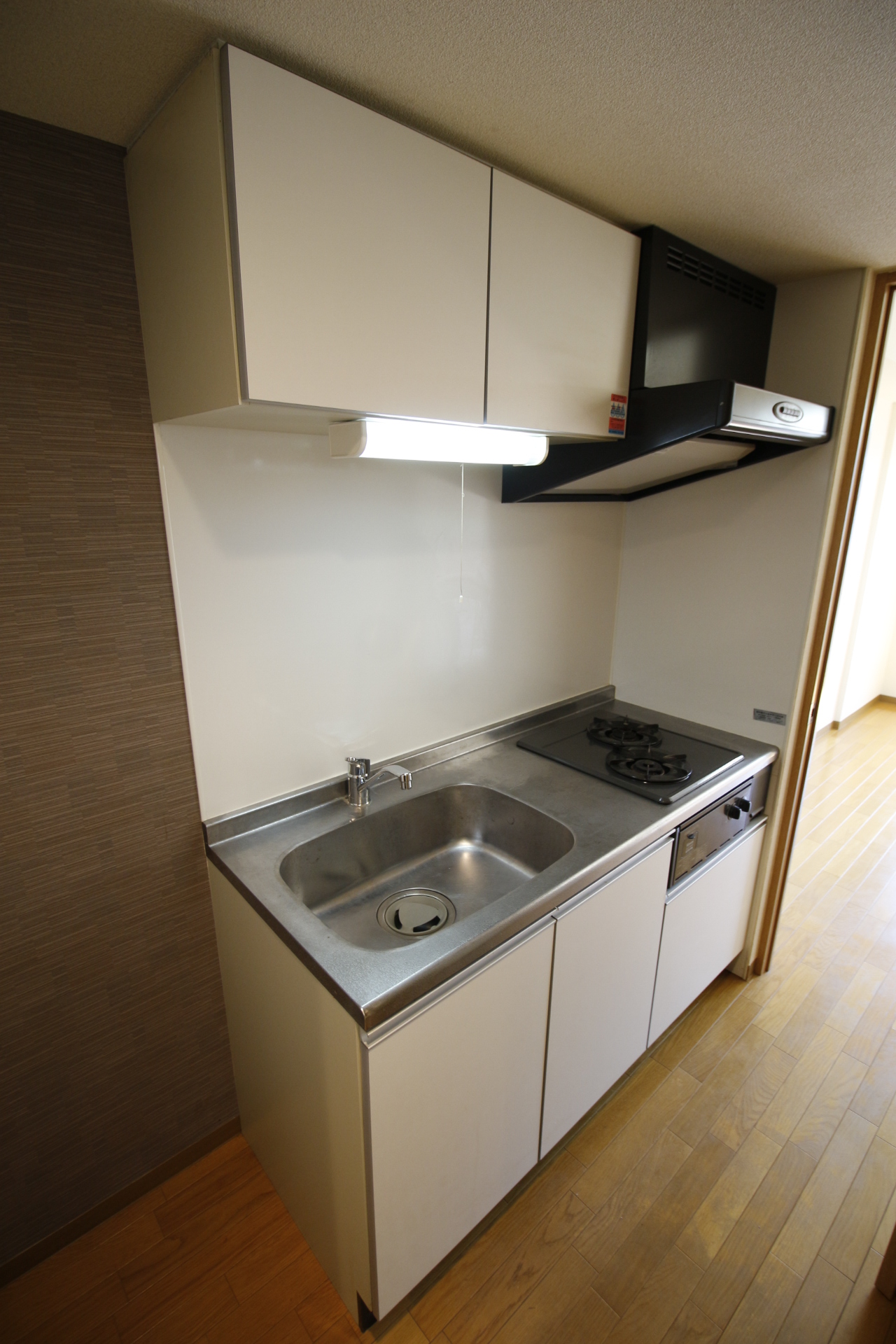キッチン　同タイプの別のお部屋です