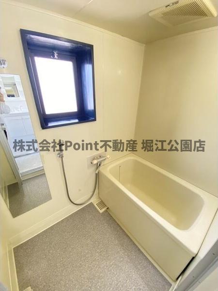 ＪＲ大阪環状線 野田駅 徒歩7分 11階建 築37年の風呂写真