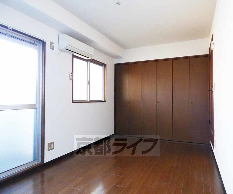 その他部屋・スペース　広々としたお部屋です。