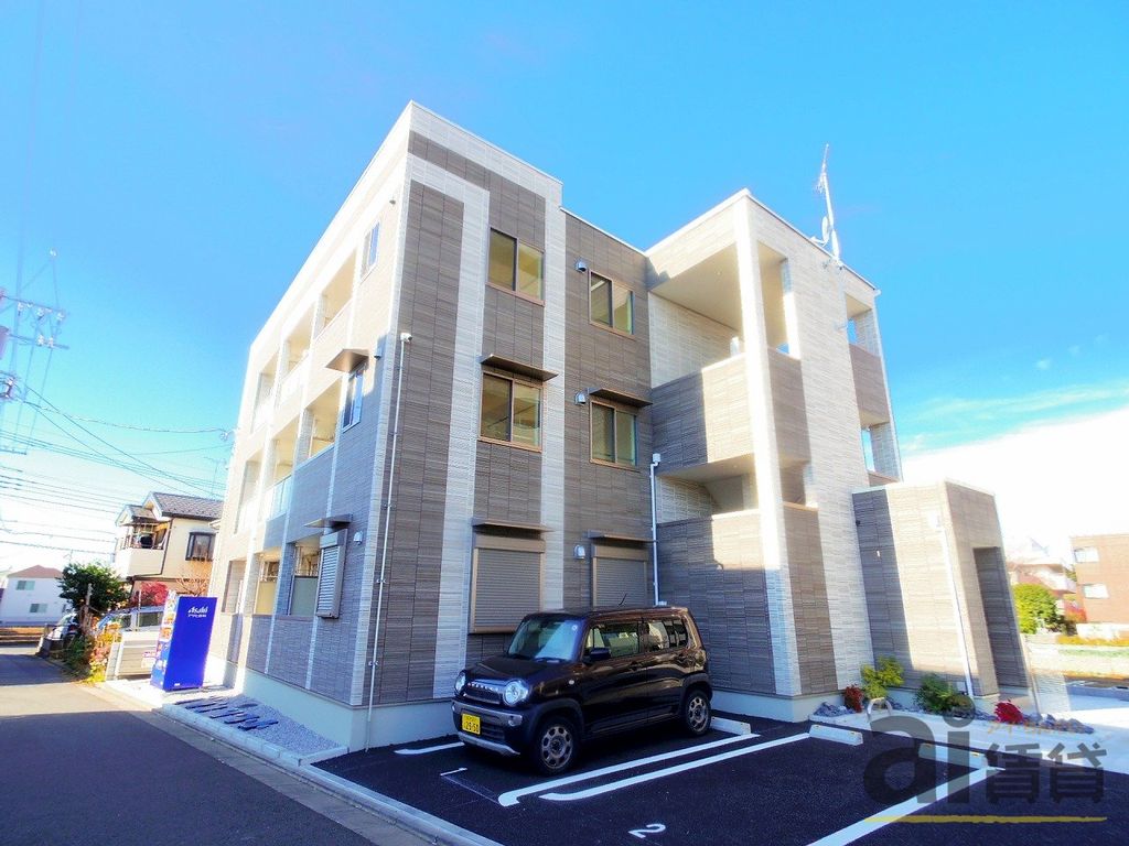 西武池袋線 清瀬駅 バス乗車時間：6分 最寄りバス停で下車 徒歩4分 築3年