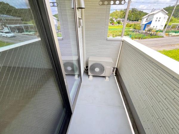 バルコニー　未完成のため同ハウスメーカーの室内写真