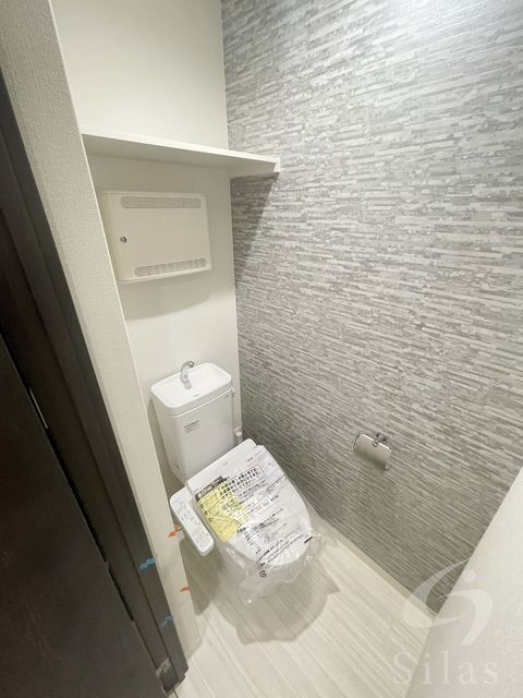 地下鉄御堂筋線 北花田駅 徒歩7分 3階建 築3年のトイレ写真