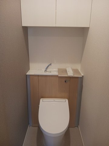 トイレ　シンプルで使いやすいトイレです