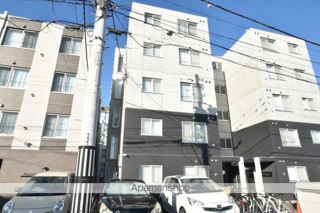 地下鉄南北線 平岸駅 徒歩7分 築7年