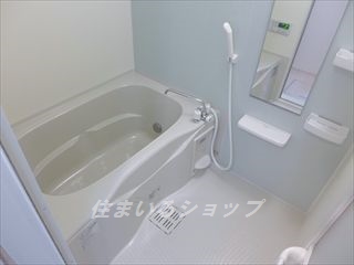 バス・シャワールーム　追い焚き・浴室暖房乾燥機あり