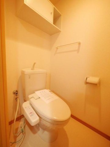 トイレ　シンプルで使いやすいトイレです