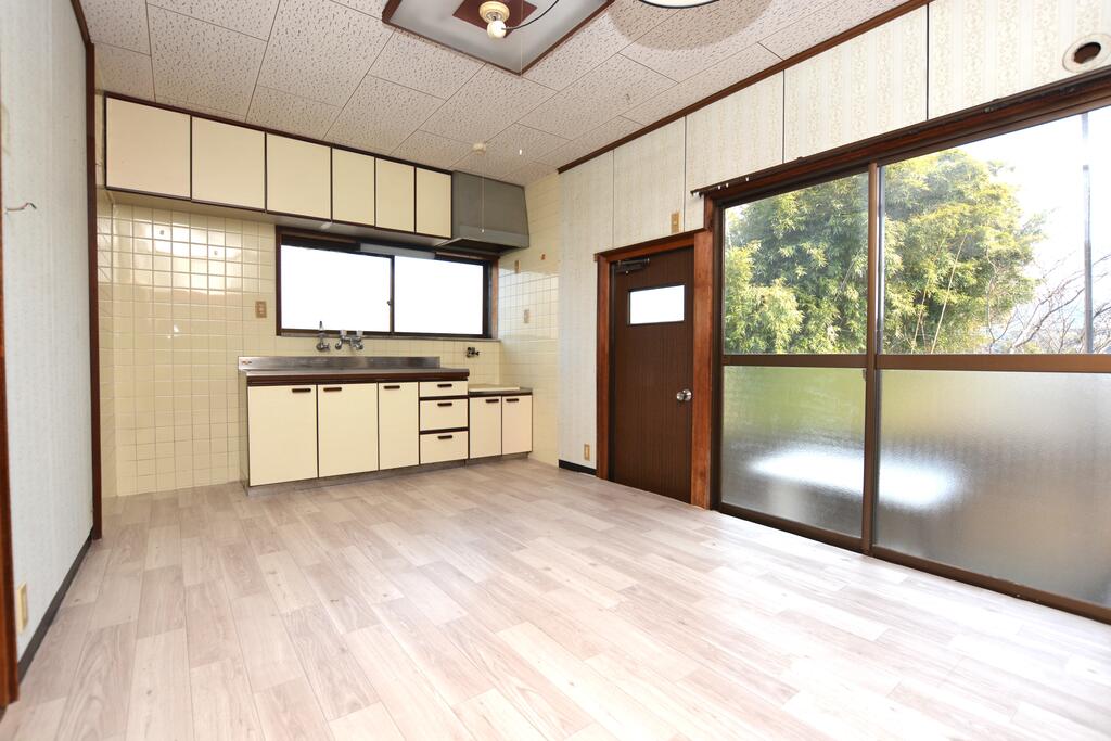 頓野戸建の居間写真