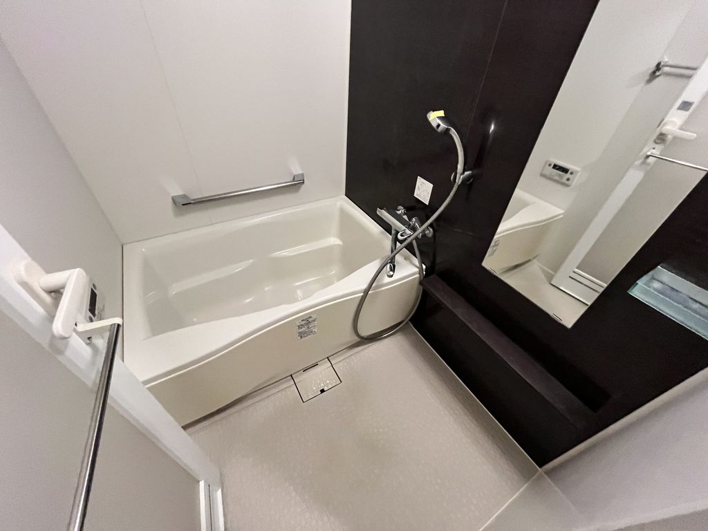 バス・シャワールーム　写真は同タイプ住居です