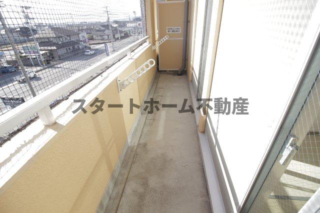 バルコニー　バルコニー付きです