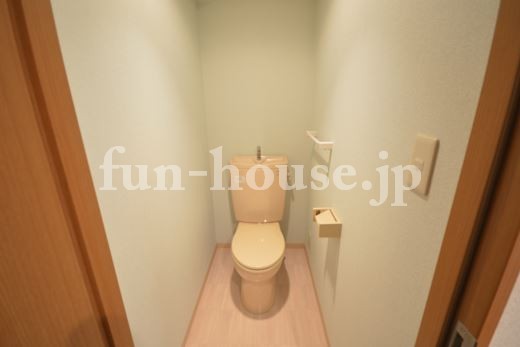 【セントラル第一青山のトイレ】