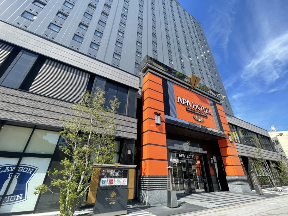 コンビニ　ローソンアパリゾート新潟駅前大通店（コンビニ）まで209m