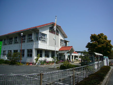 【守山市浮気町のマンションの幼稚園・保育園】