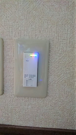 その他設備　壁埋込wifiルーター