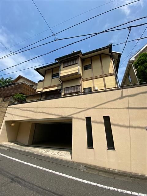 中目黒戸建（ナカメグロコダテ）の建物外観