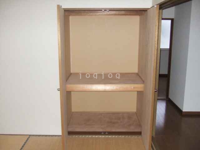 収納　和室収納