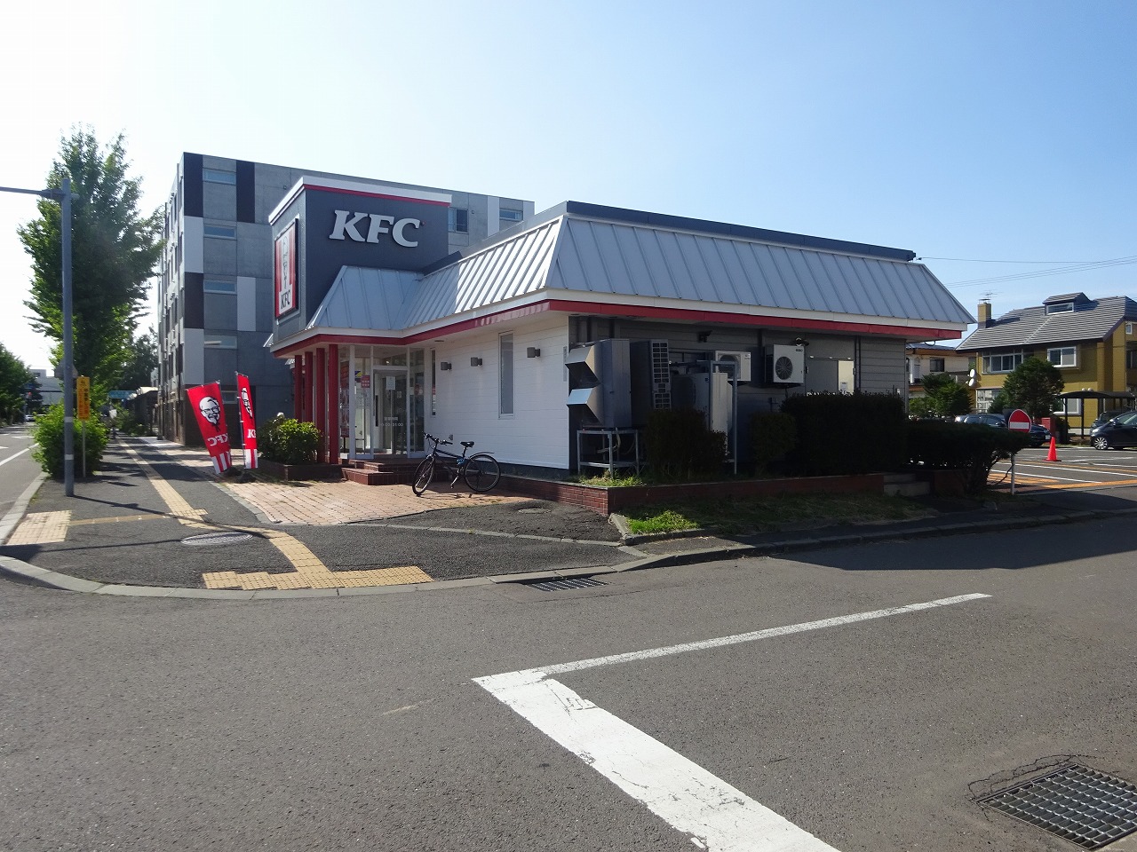 飲食店　ケンタッキーフライドチキン恵み野店（飲食店）まで57m