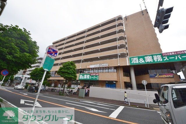 千葉市花見川区幕張本郷のマンションの建物外観