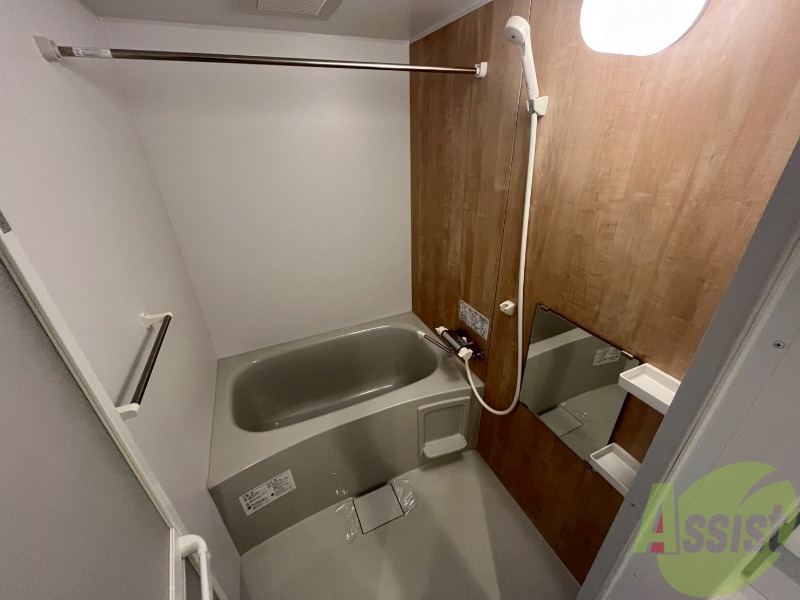 バス・シャワールーム　お風呂です。ゆっくりお風呂につかるのも体に良いですね～