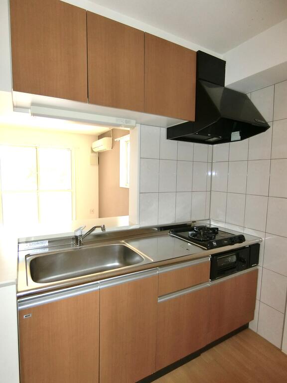 キッチン　同型物件の写真です。