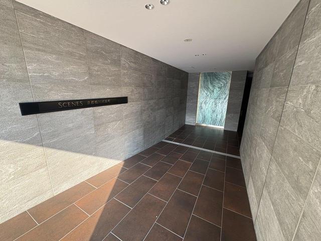 エントランス　エントランス