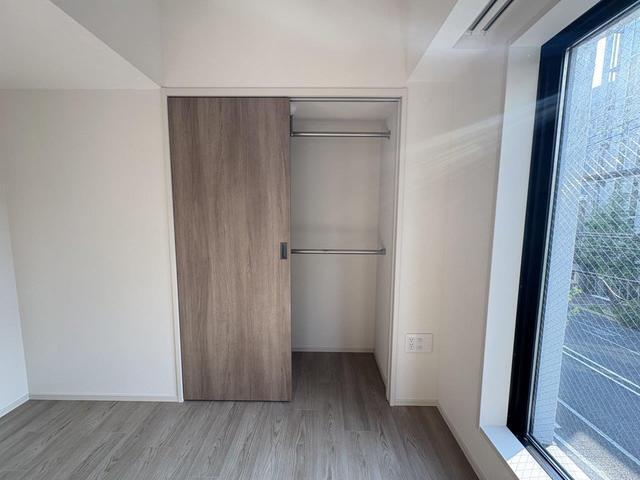 収納　洋室約４．１帖　クローゼット