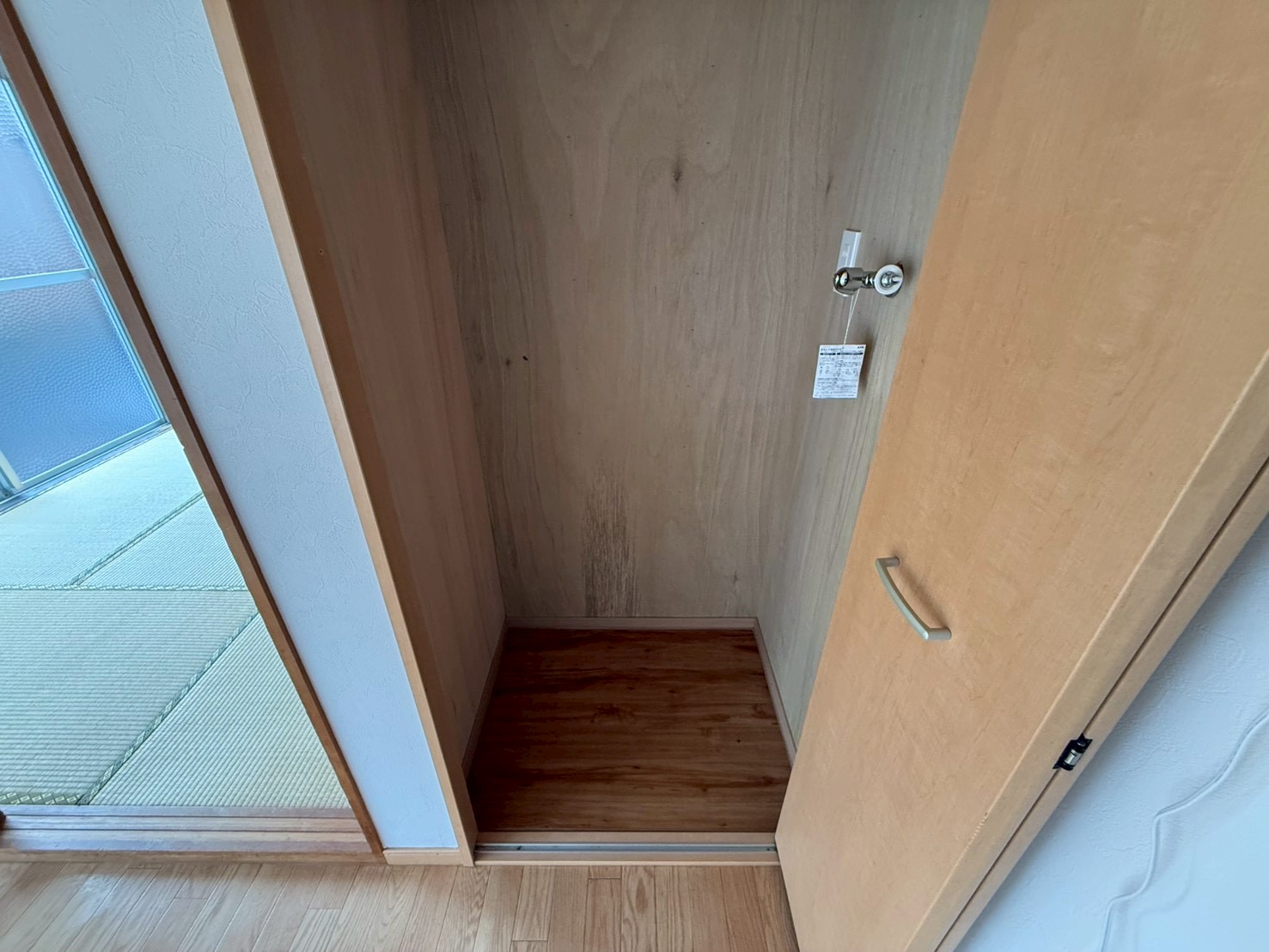 洗面設備　洗濯機置場