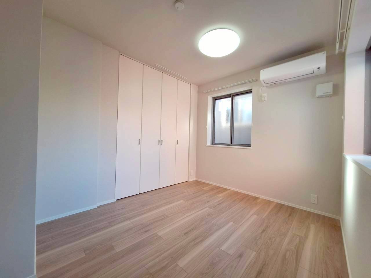 その他部屋・スペース　★洋室５．７帖★