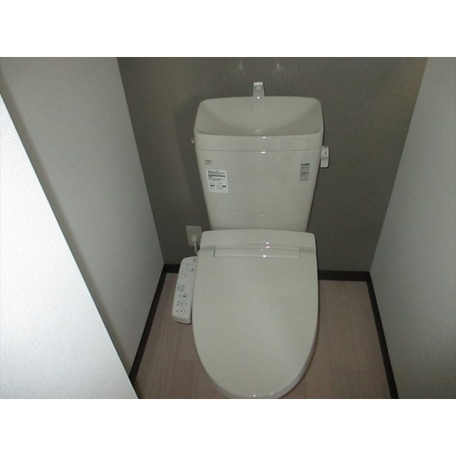 トイレ　シャワー付トイレ