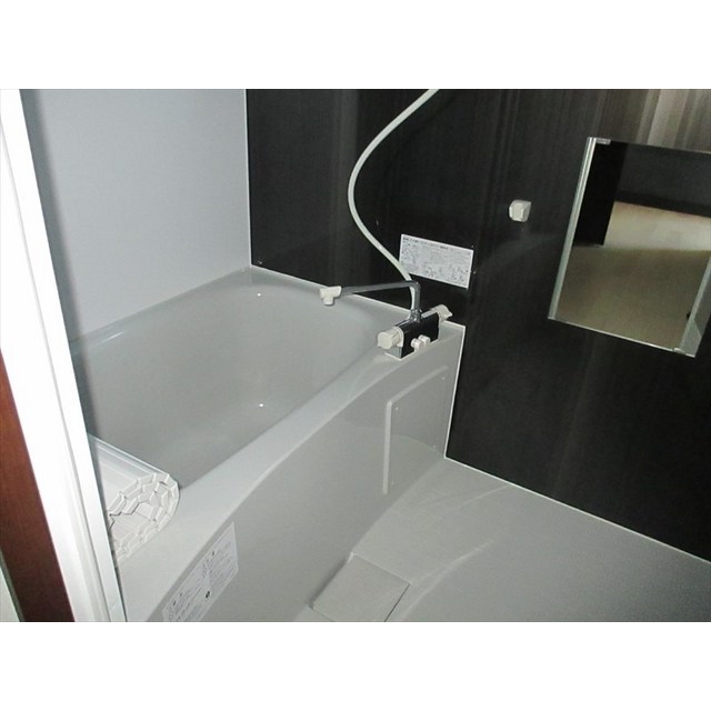 バス・シャワールーム　浴室の様子