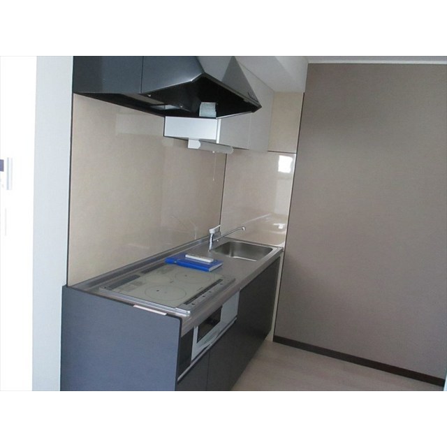 キッチン　システムキッチン（IHクッキングヒーター）