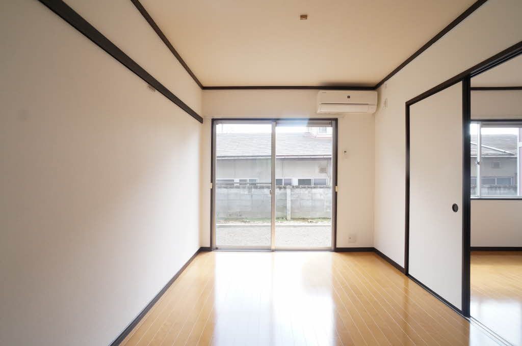 居室・リビング　洋室