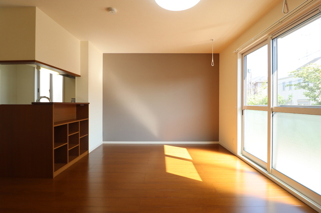 居室・リビング　リビング