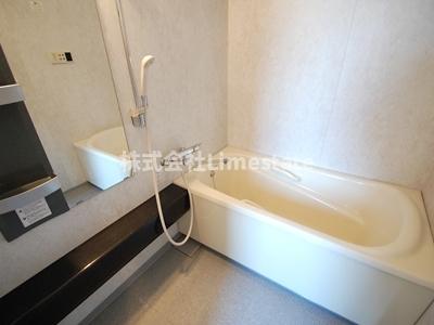 バス・シャワールーム　別部屋参考写真